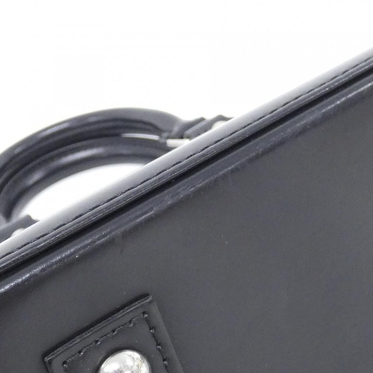 Louis Vuitton Epi Alma BB Bag — view 3