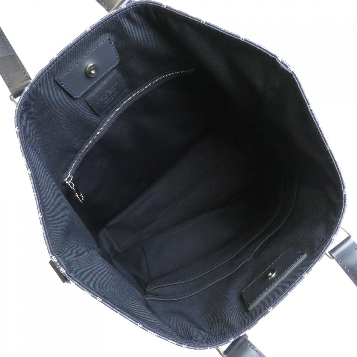Louis Vuitton Monogram Savannah Tote Bag — view 8