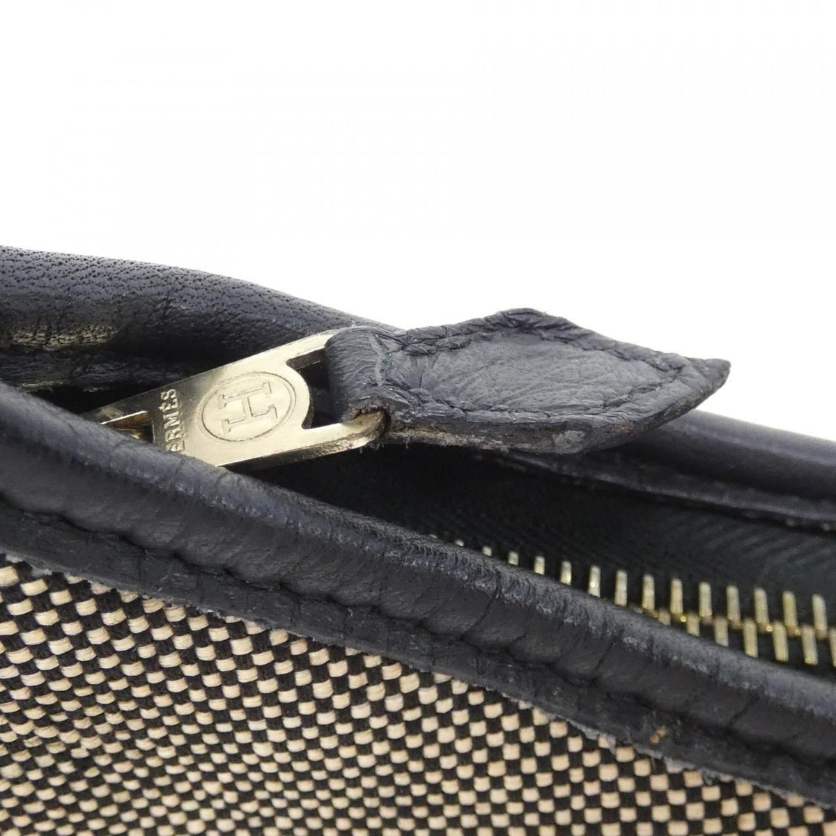 Hermes Vintage Trim 2 31 Shoulder Bag — view 6