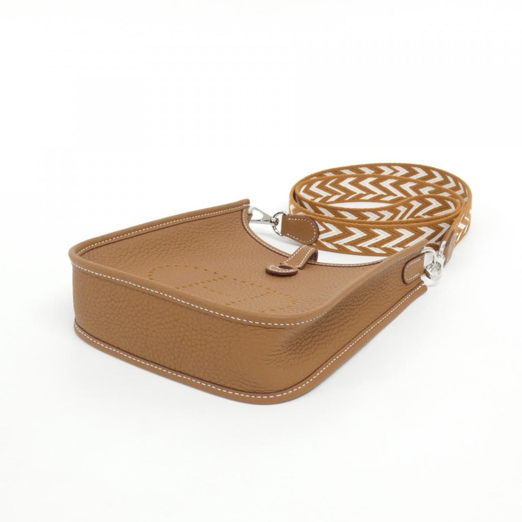 Hermes Zigzag Evelyne Amazon 16 Shoulder Bag — view 3