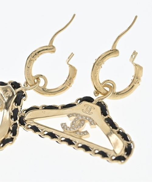 Chanel Earrings Gold — view 3