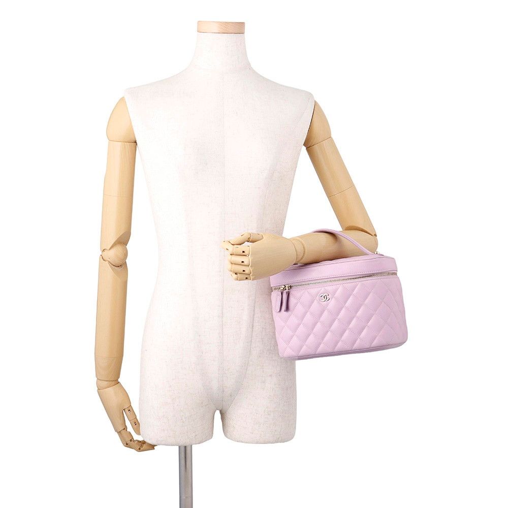 Chanel Vanity Top Handle Quilted CC Logo Caviar Leather Makeup Pouch — view 4