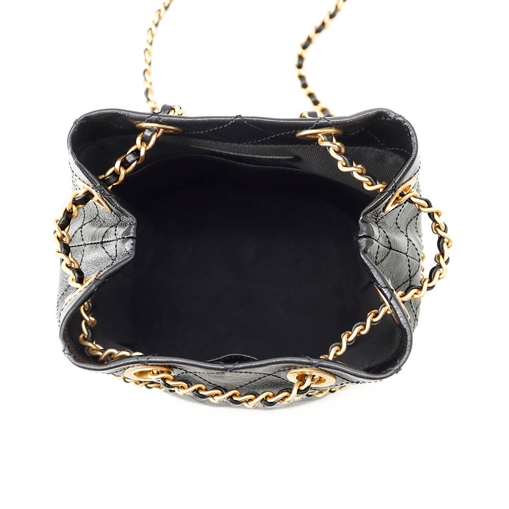 Chanel Chain Shoulder Bag CC Logo Quilted Around Shiny Lambskin Black — view 6