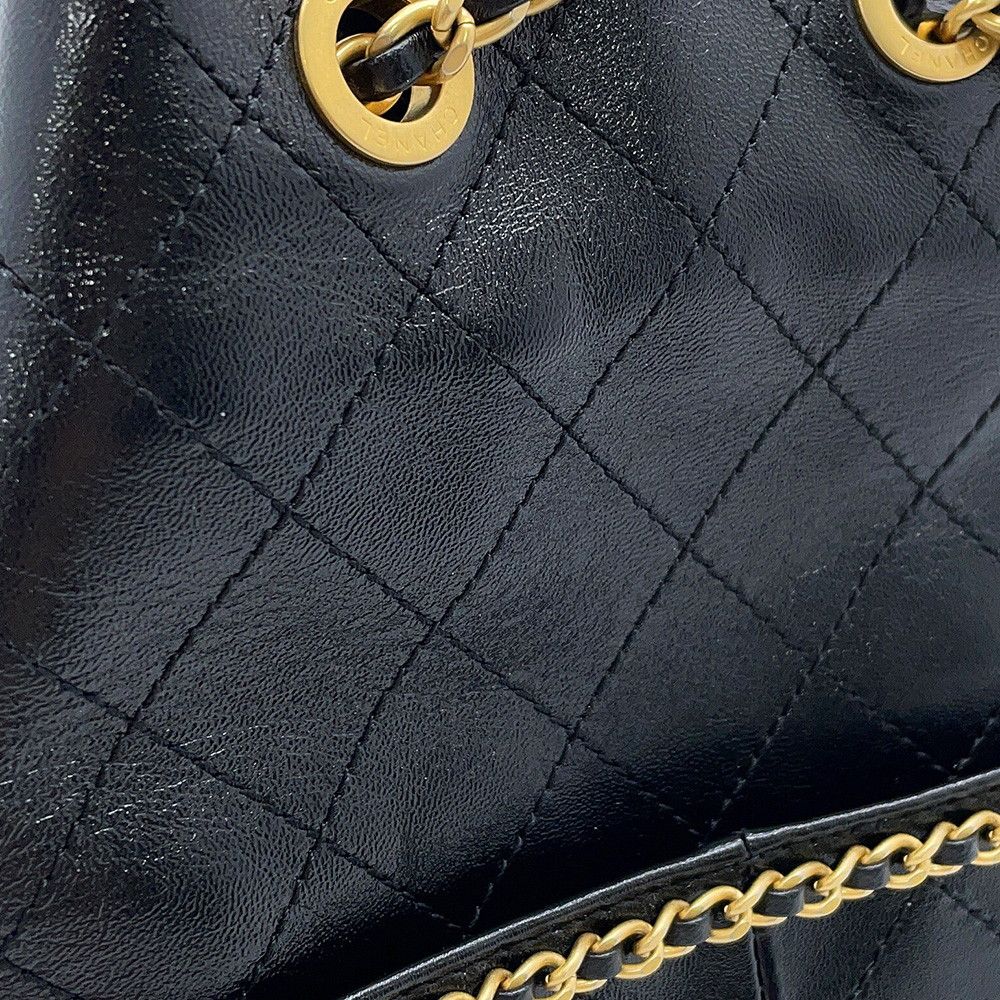 Chanel Chain Shoulder Bag CC Logo Quilted Around Shiny Lambskin Black — view 7