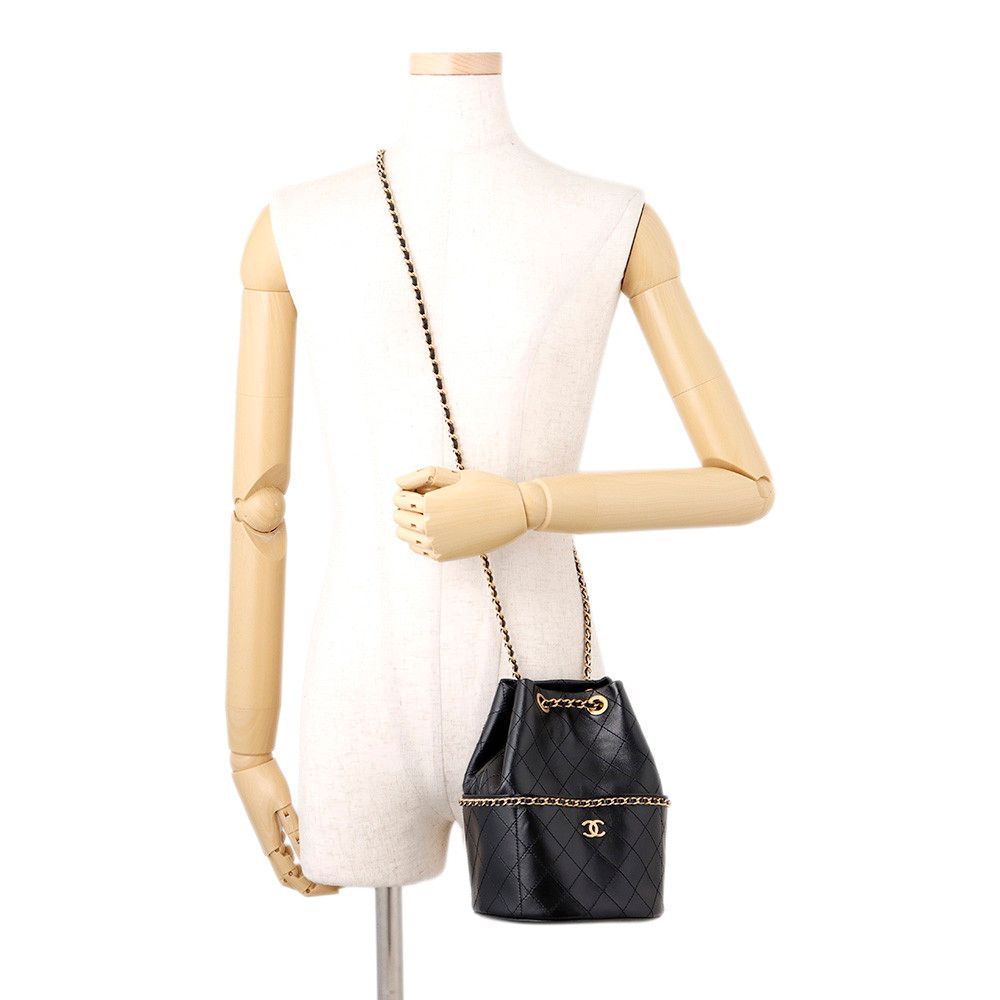 Chanel Chain Shoulder Bag CC Logo Quilted Around Shiny Lambskin Black — view 5
