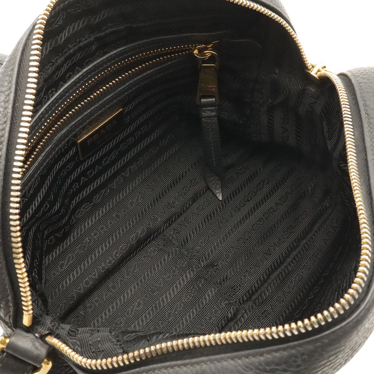 Prada Logo Vitello Daino Shoulder Bag Pochette Crossbody Leather Nero Black Gold — view 7