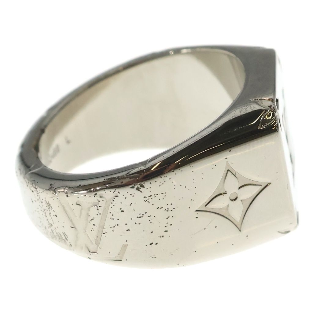 Louis Vuitton Monogram Signet Ring Silver — view 3