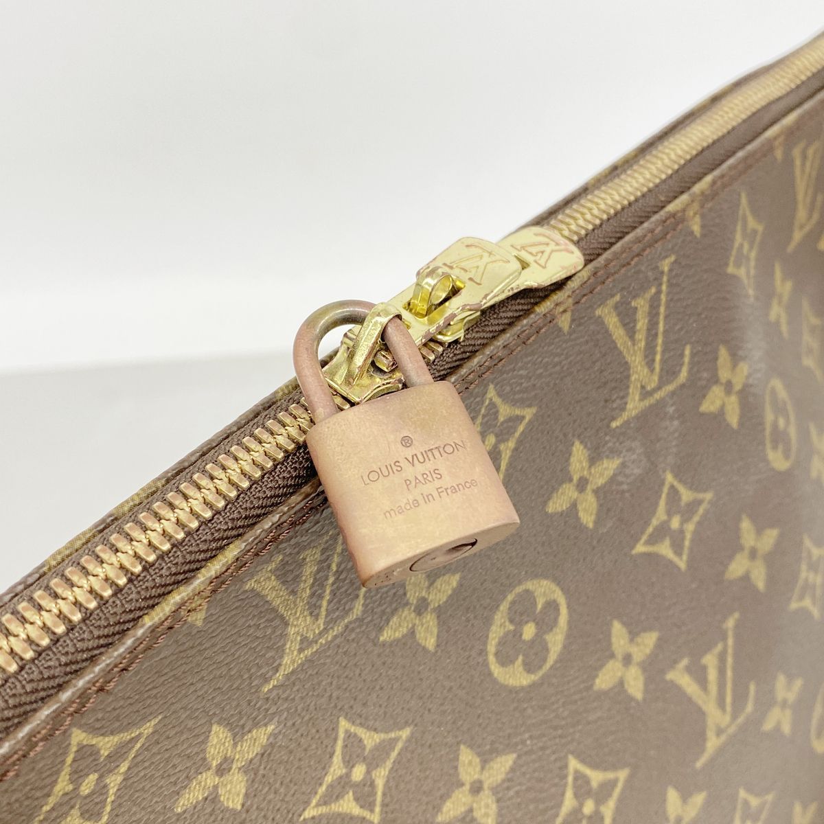 Louis Vuitton Shoulder Bag Monogram Amfar Three Vanity Star Brown — view 6