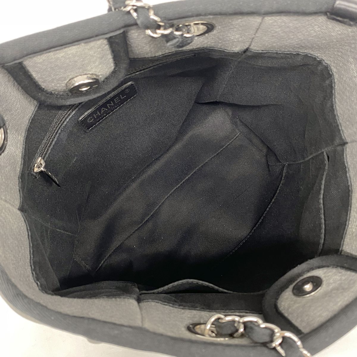 Chanel Chain Tote Bag Deauville Canvas Gray Silver — view 4