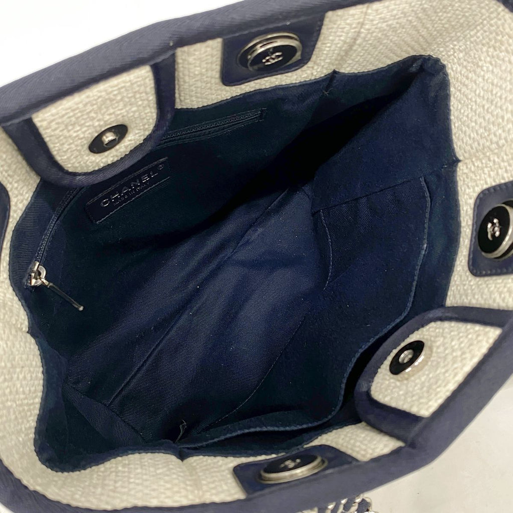 Chanel Chain Tote Bag Deauville Raffia Ivory Navy Silver — view 4
