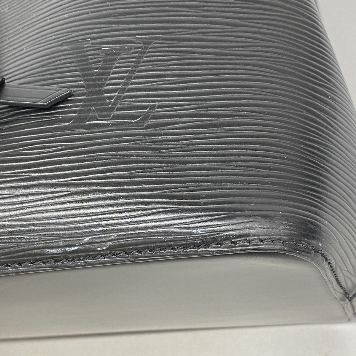 Louis Vuitton Handbag Epi Neo Noir — view 8