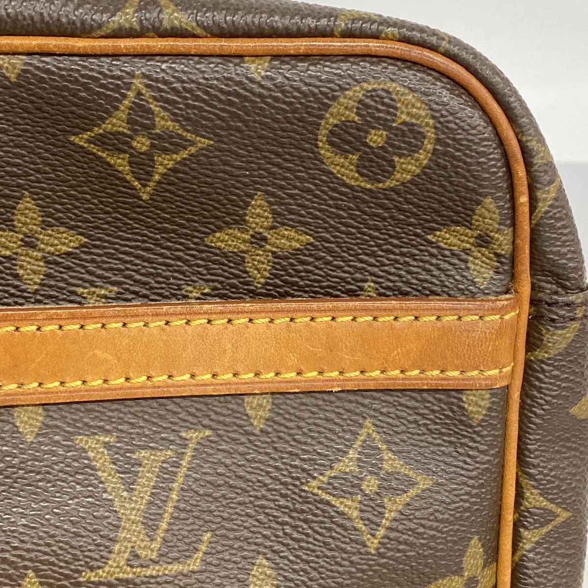 Louis Vuitton Shoulder Bag Monogram Trocadero 30 Brown — view 7