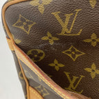Louis Vuitton Clutch Monogram Compiegne 28 Brown — view 8
