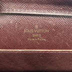 Louis Vuitton Clutch Taiga Baikal Acajou — view 5