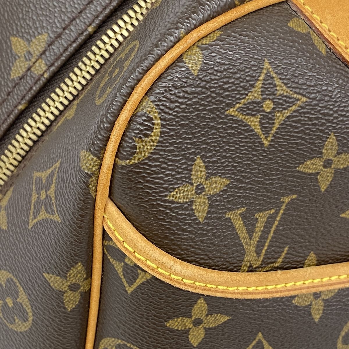 Louis Vuitton Handbag Monogram Deauville Brown — view 7