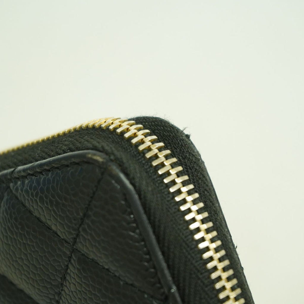 Chanel Wallet Quilted Caviar Leather Black Gold — view 6