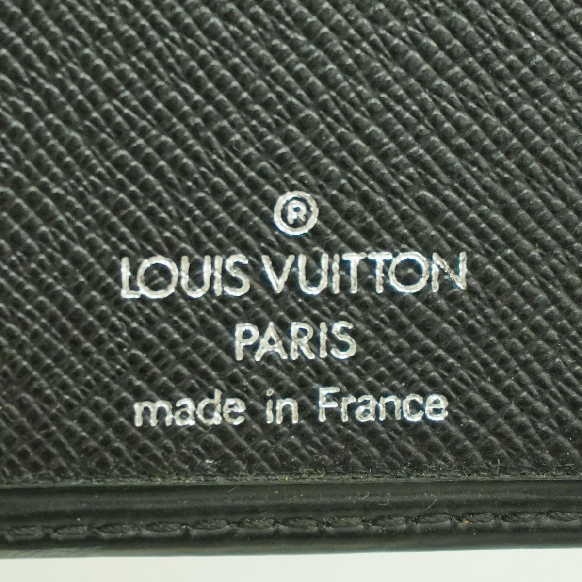 Louis Vuitton Wallet Epi Portefeuille Brazza Noir — view 4