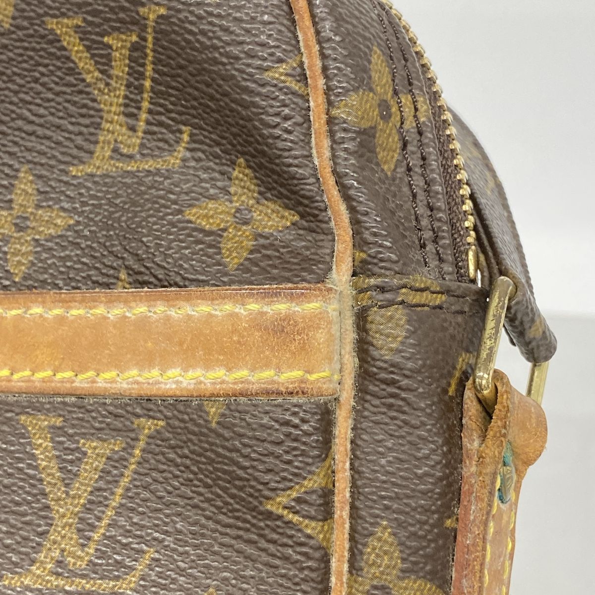 Louis Vuitton Shoulder Bag Monogram Danube Brown — view 8