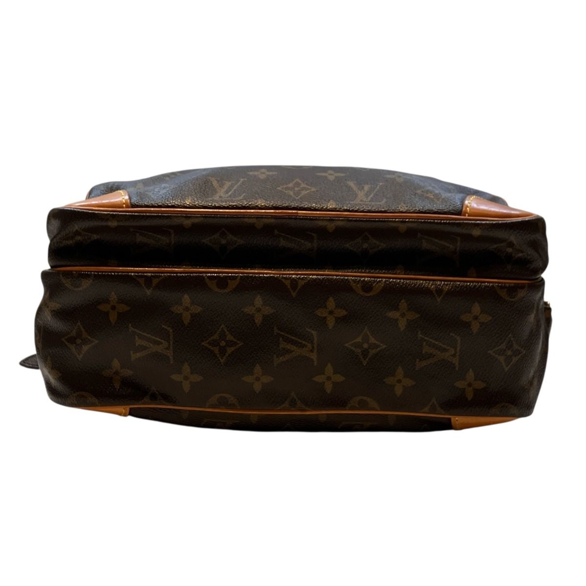 Louis Vuitton Nile Monogram Shoulder Bag Canvas — view 3