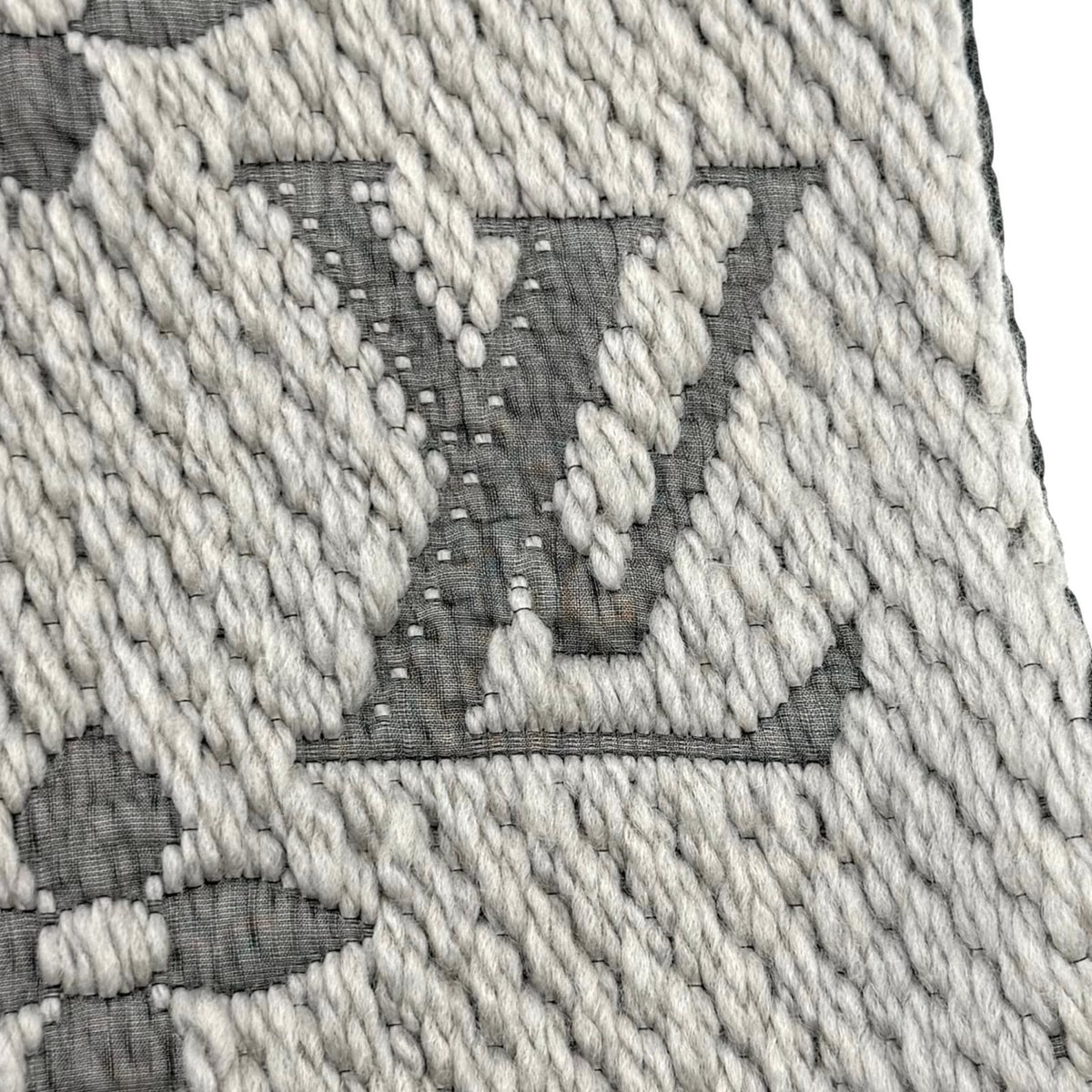 Louis Vuitton Logomania Scarf Wool Silk Blend Gray Perlee Fringe — view 7