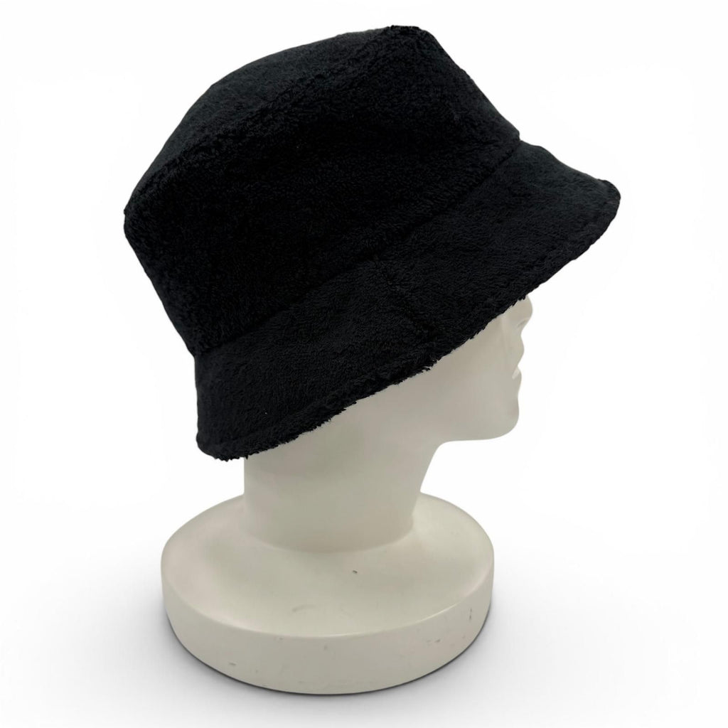 Chanel 21C CC Logo Pile Hat Bucket Hat Black — view 5