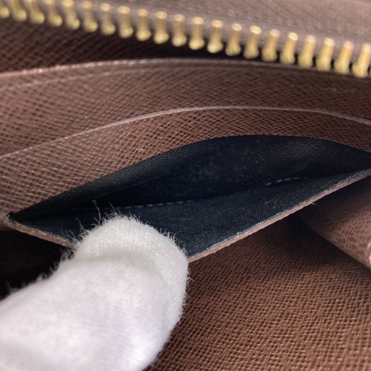 Louis Vuitton Zippy Wallet Damier Canvas — view 8