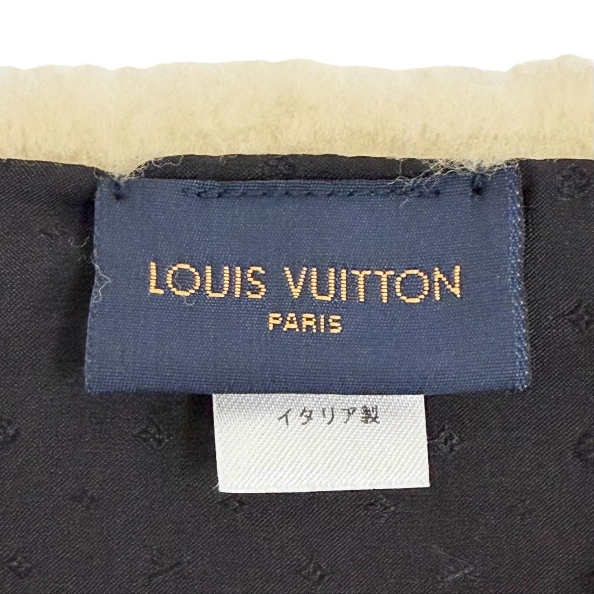Louis Vuitton Echarpe Graphic LV Shearling Scarf Lining Silk Beige — view 6