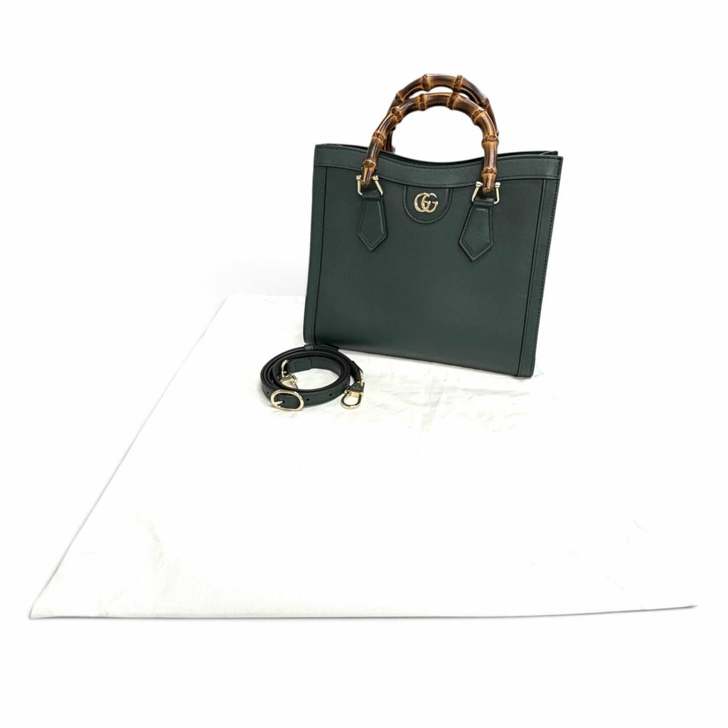 Gucci Diana Medium Tote Bamboo 2-Way Shoulder Bag Dark Green — view 2