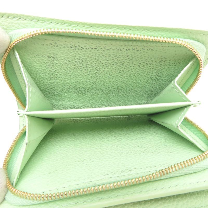 Louis Vuitton Bifold Wallet — view 7