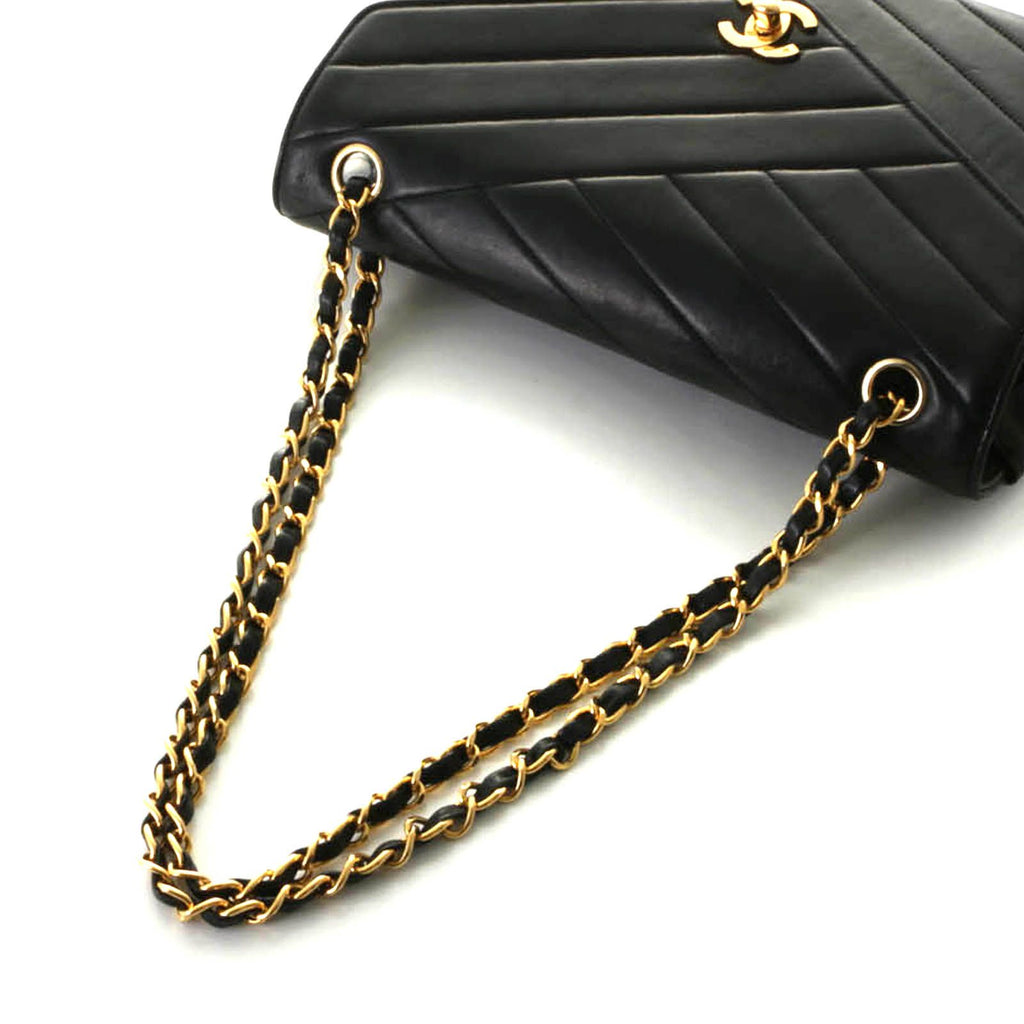 Chanel Bias Stitch 25 Chain Shoulder Bag Black Lambskin — view 4