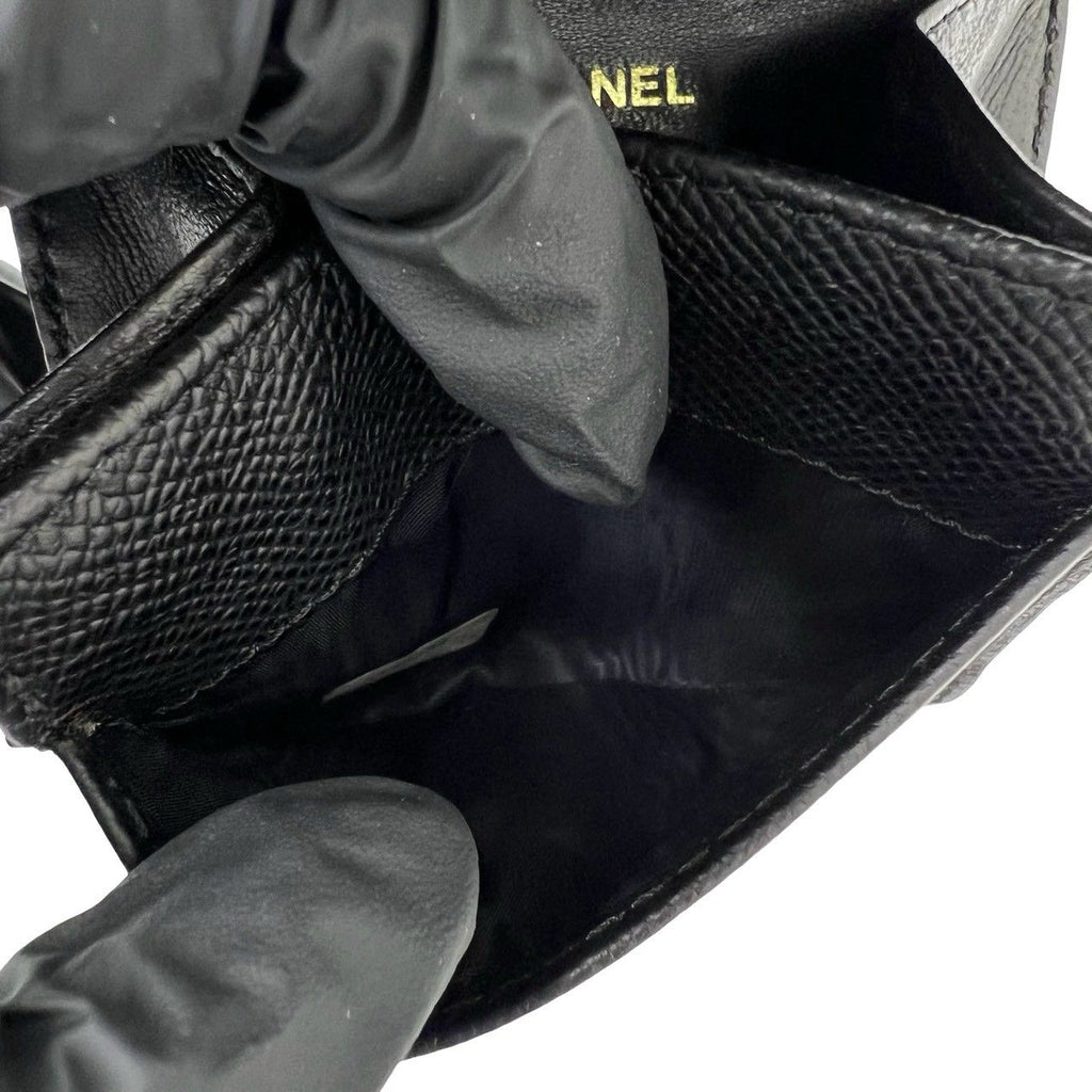 Chanel Vintage CC Logo Leather Coin Purse Mini Wallet Black — view 8