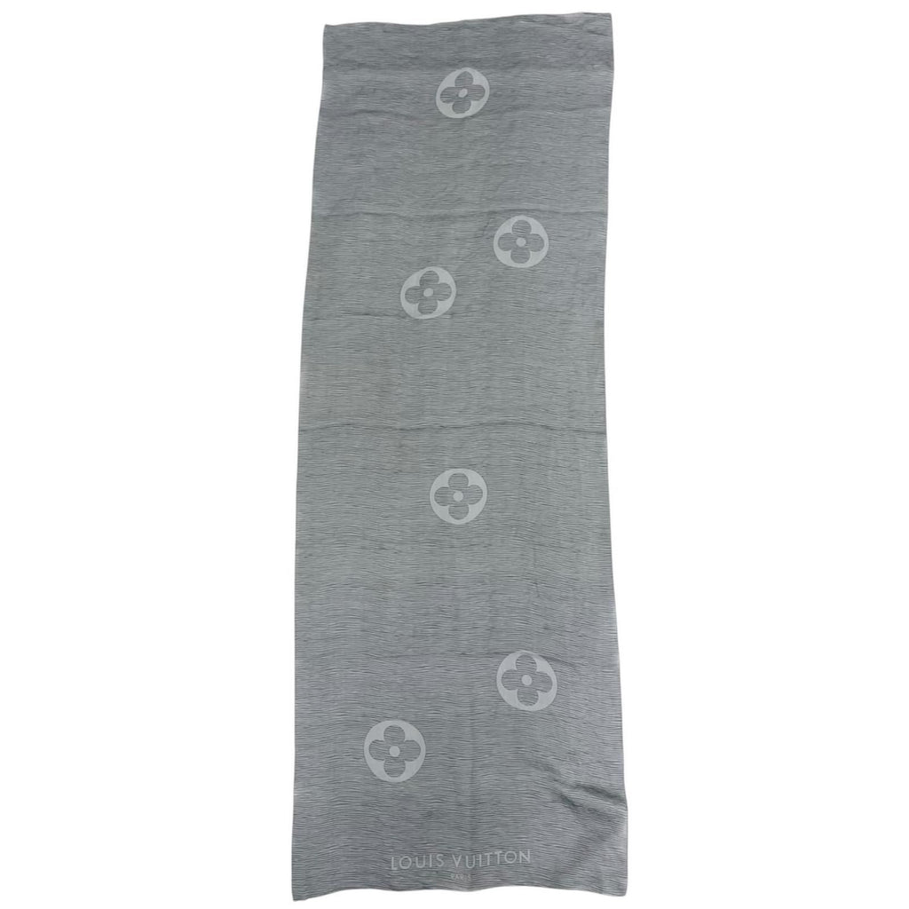 Louis Vuitton Shawl Gray Scarf