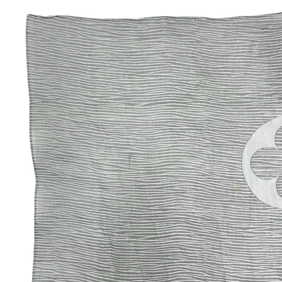 Louis Vuitton Shawl Gray Scarf — view 2