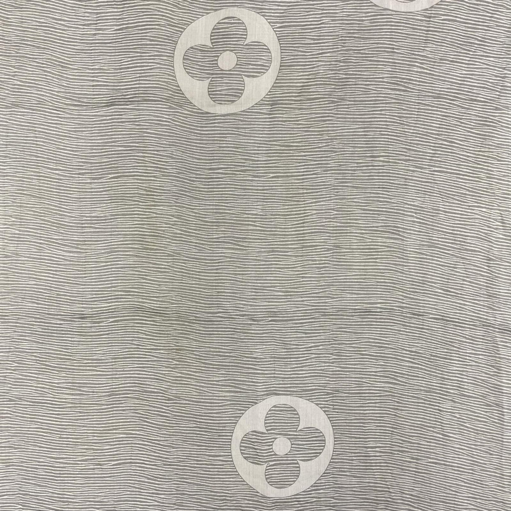 Louis Vuitton Shawl Gray Scarf — view 6