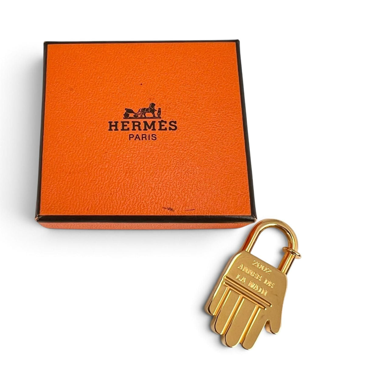 Hermes Hand Gold — view 2