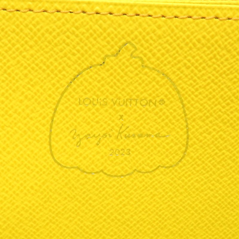 Louis Vuitton Wallet — view 7