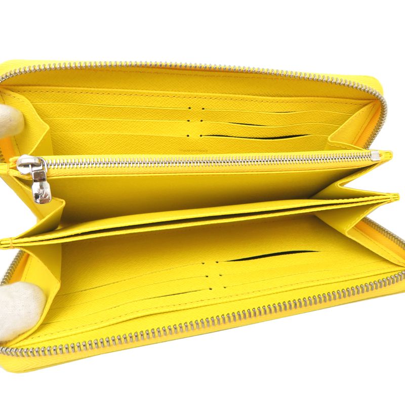 Louis Vuitton Wallet — view 5