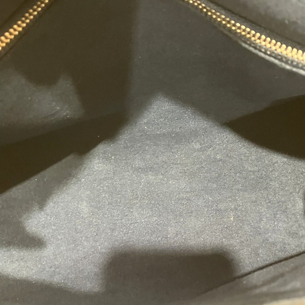 Louis Vuitton Grenelle PM Epi Handbag Leather — view 7