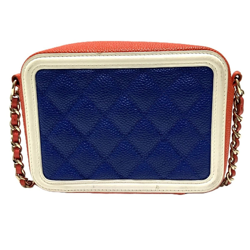 Chanel CC Logo CC Filigree Quilted Shoulder Bag Caviar Leather — view 2