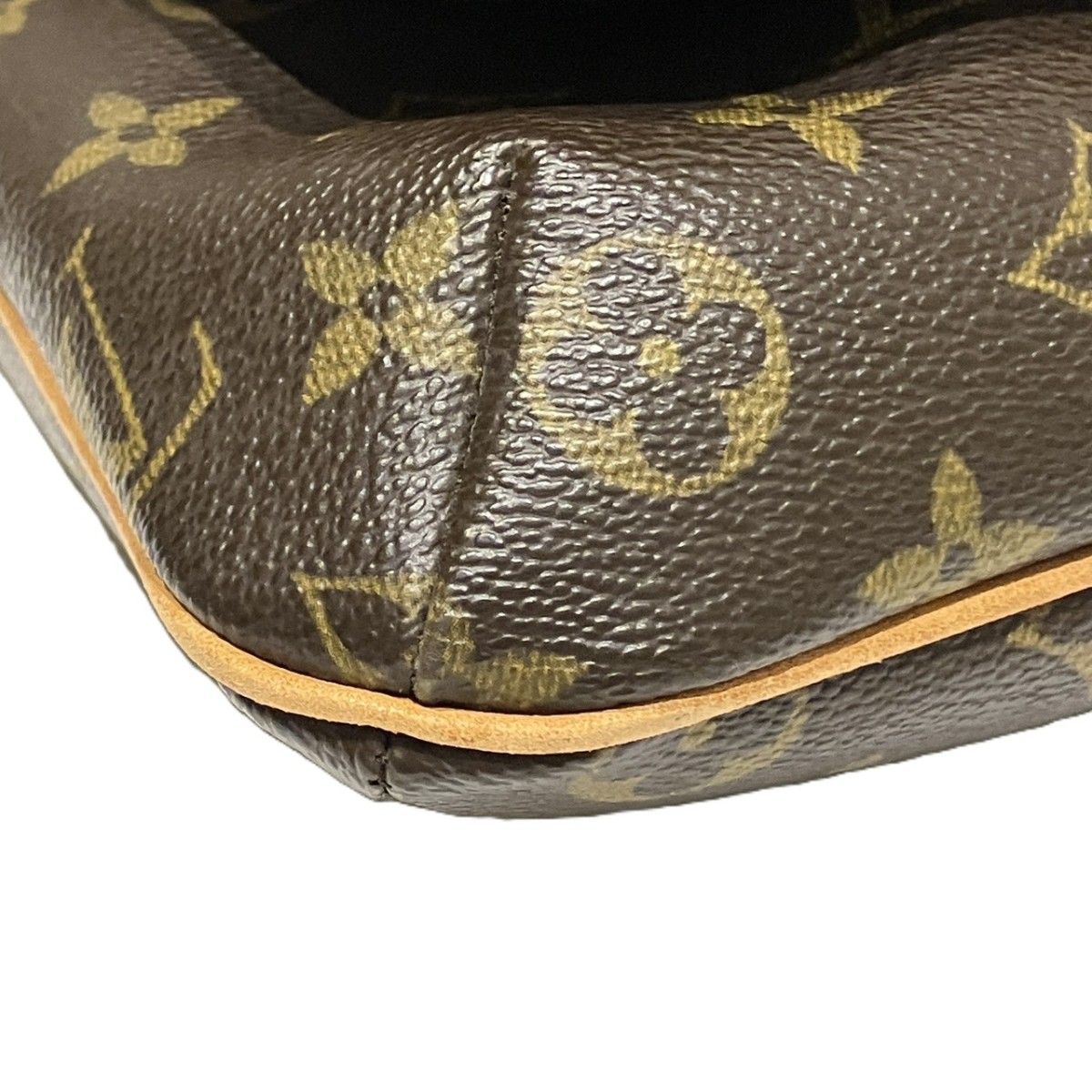 Louis Vuitton Musette Salsa Monogram Shoulder Bag Canvas — view 7