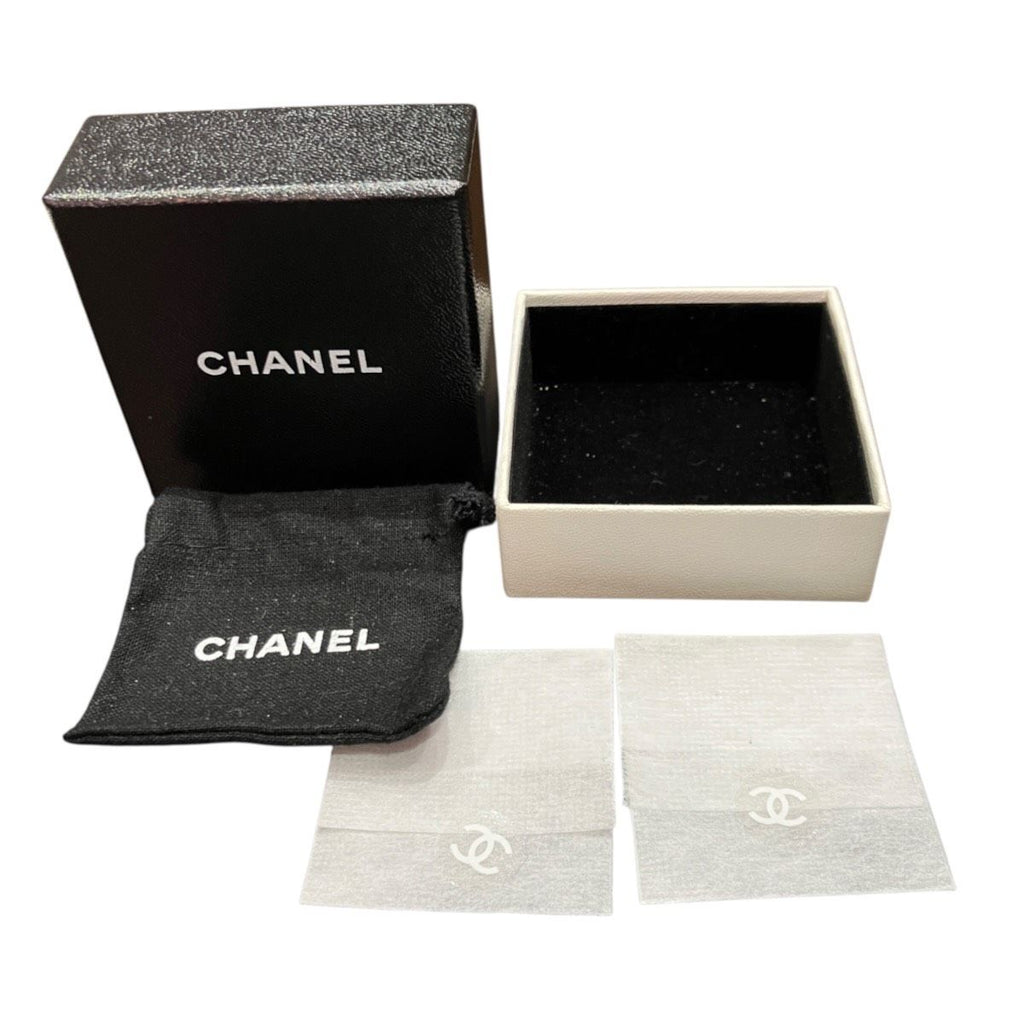 Chanel CC Logo Pearl Swing Earrings Alloy Resin — view 6