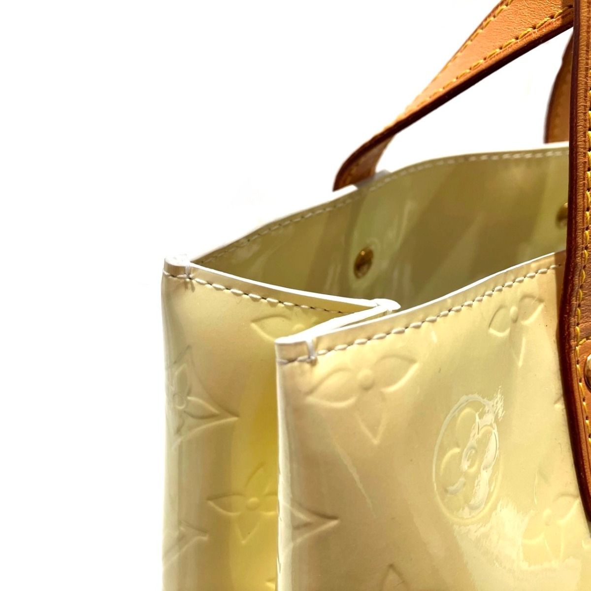 Louis Vuitton Reade PM Vernis Handbag Patent Leather — view 8