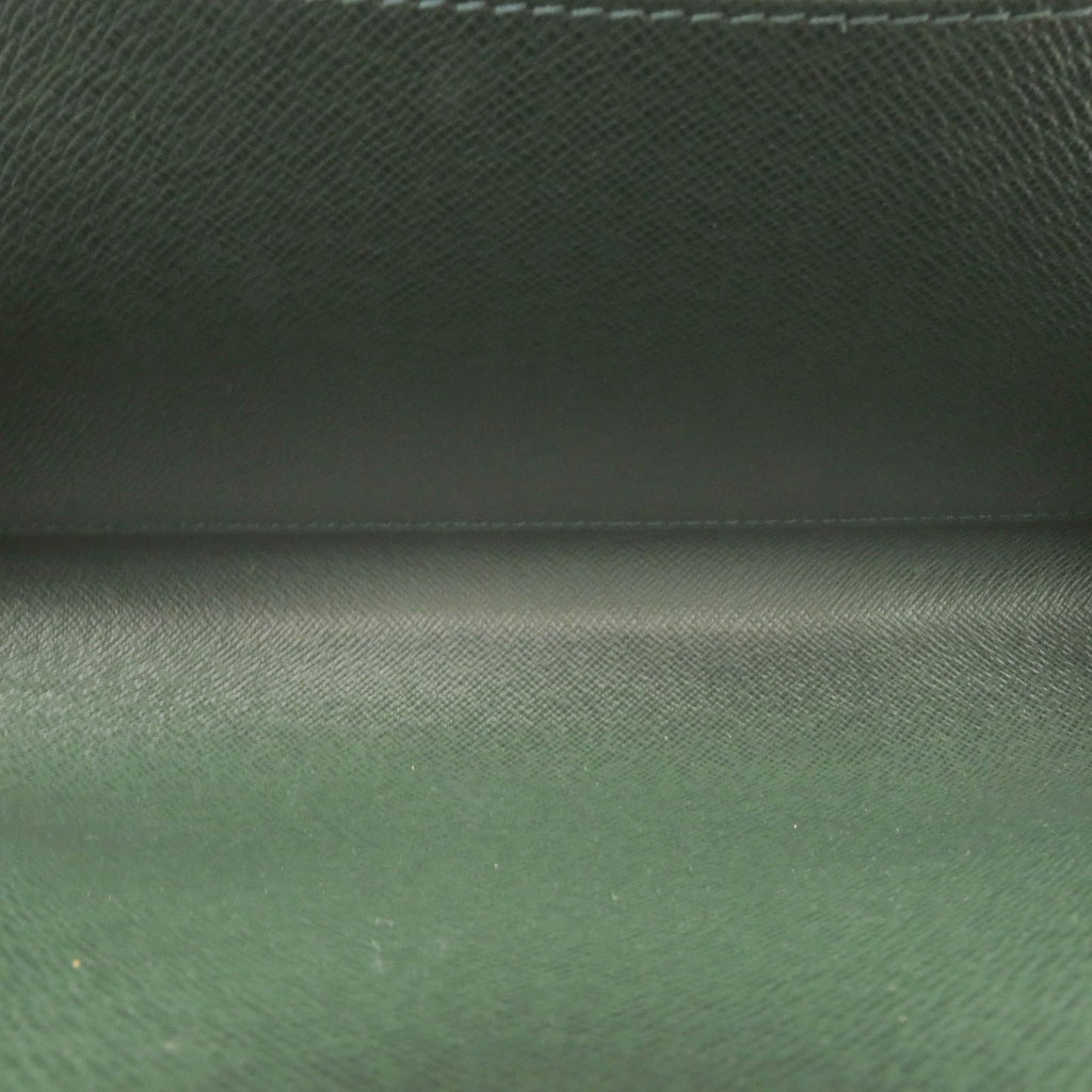 Louis Vuitton Baikal Taiga Epi Sair Clutch Green — view 5