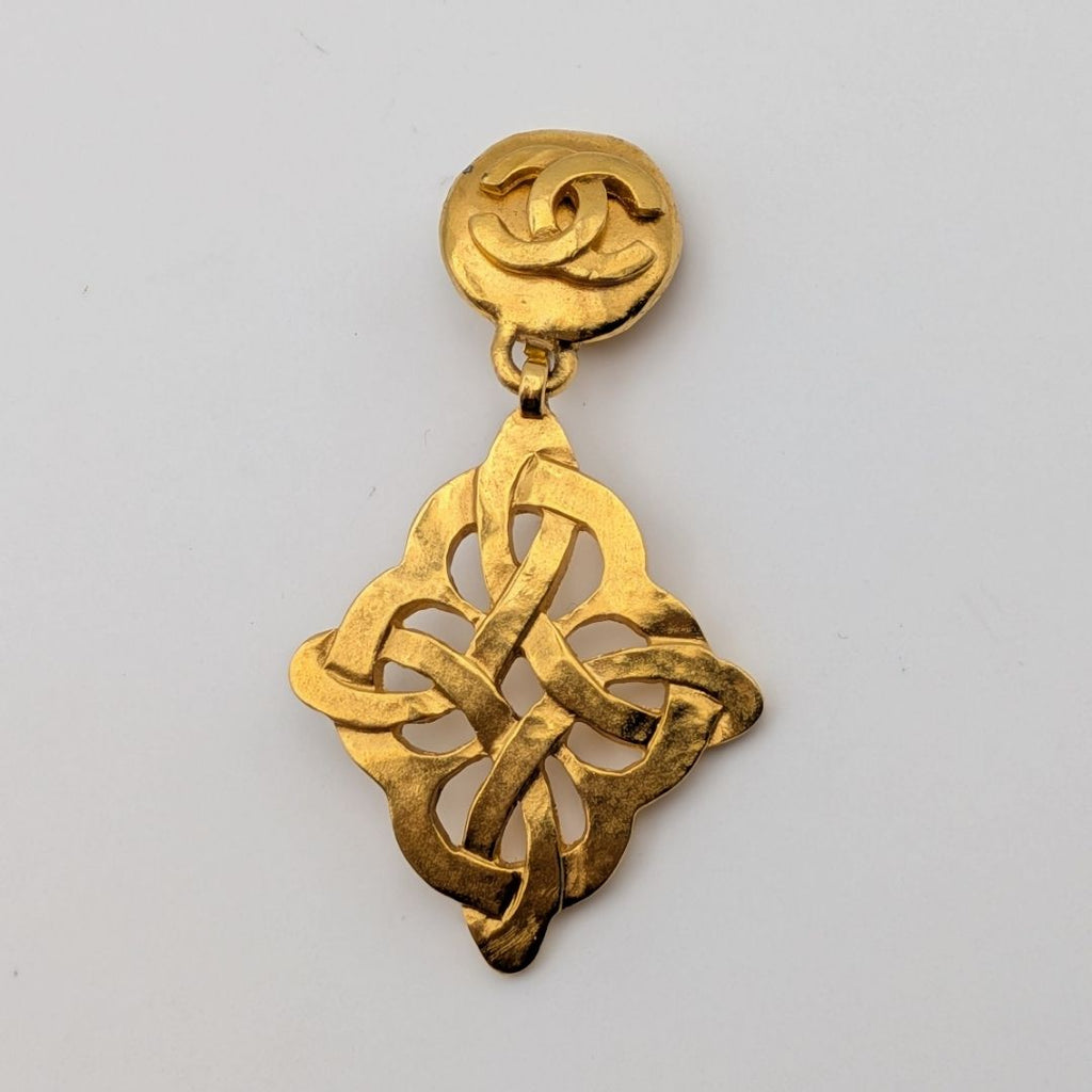 Chanel Single Earrings CC Logo Swing Gold 97P Vintage