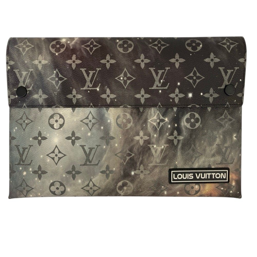 Louis Vuitton Monogram Galaxy Alpha TR Pouch Triple Clutch Gray — view 2