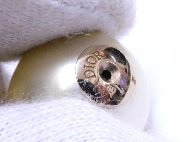 Dior Tribal Earrings Resin Pearl Gold — view 3