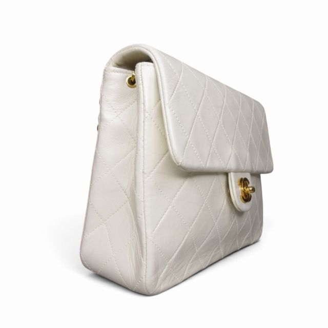 Chanel Quilted Chain Shoulder Bag Cross Lambskin White — view 3