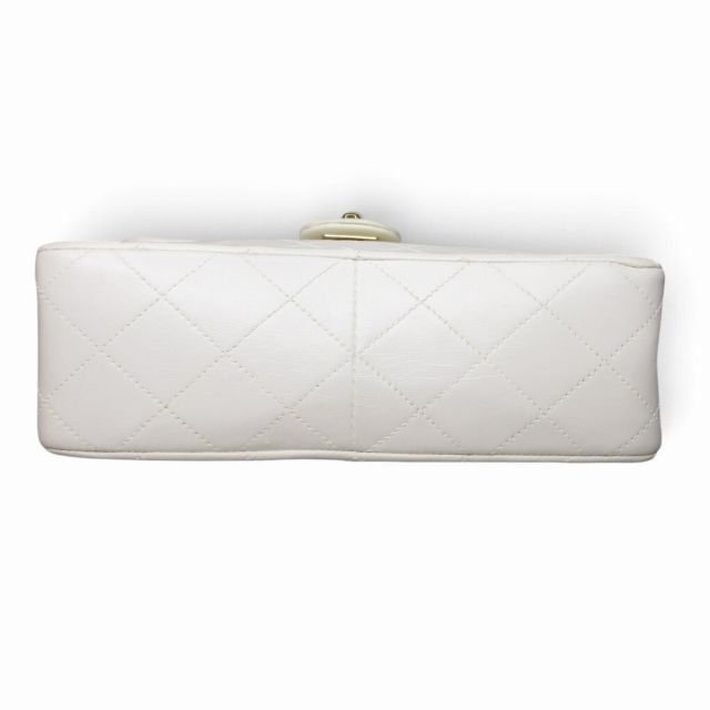 Chanel Quilted Chain Shoulder Bag Cross Lambskin White — view 5