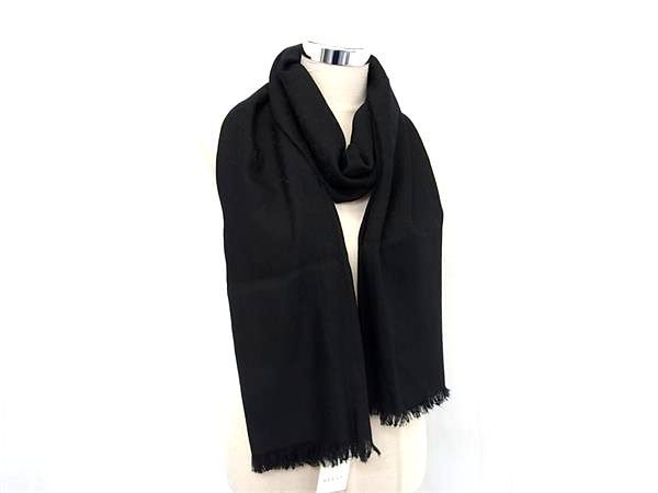 Gucci 08 GG Pattern Wool 70% Silk 30% Scarf Shawl Black