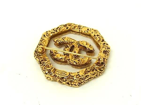 Chanel CC Logo 93A Lava Octagon Pin Brooch Pin Badge Gold Clear — view 2